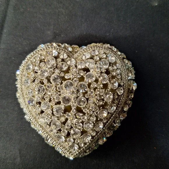 Olivia Riegel Heart Crystal Trinket Box Silver Tone Swarovski Keepsake Jewelry - Picture 8 of 10